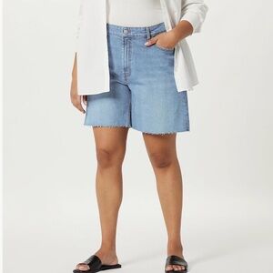 NWT The Drop Women's Mari Long Relaxed Denim Short Sz - 37”, 46” lie flat waist